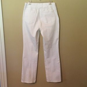 Boston Proper Jeans - White jeans - perfect condition Boston Proper Jeans - White jeans - perfect condition